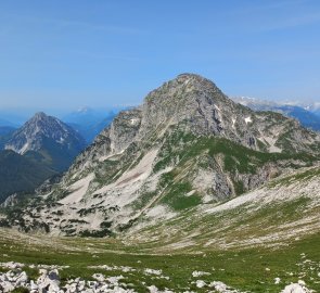 View from the top to Gr.Pyhrgas, Bosruck and Totes Gebirge