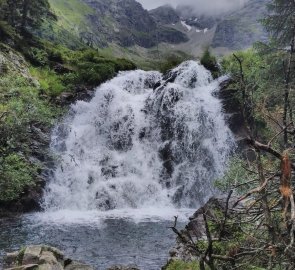 Vodopád z jezera Obersee