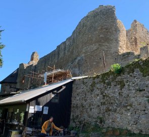 Entrance to Cimburk Castle