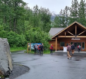 Exit Glacier Visitor Center, start of the trip.