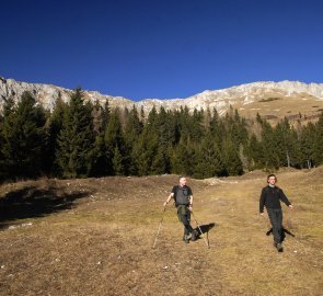 Pod horami bylo počasí na tričko, nohoře dost foukalo