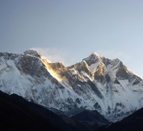 Ranní pohled na Mt. Everest a Lhotse