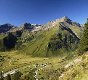 Pohled do závěru údolí Sportgasteinu