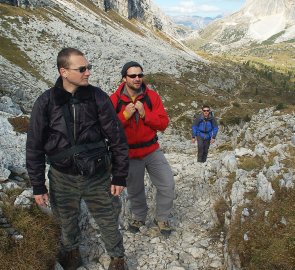 The path to Mount Averau in the Italian Dolomites