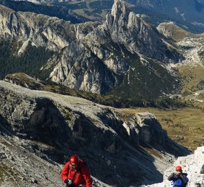 The final metres below the summit of Mount Averau