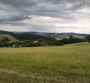 Výhledy po cestě na kopec Kamenice