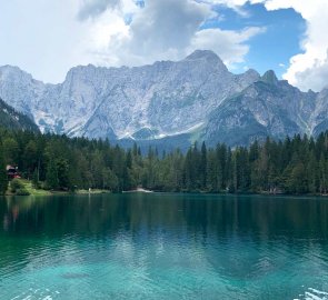 Lake Lago di Inferiore and Mangart