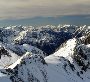 Pohled vrcholu Hochturm na Alpy