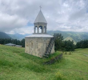 Church above Stepantsminda